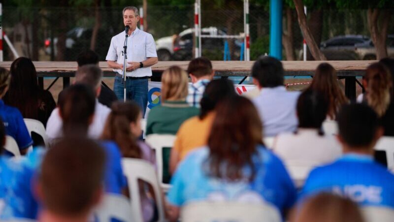 Omar Félix y los vecinos de El Cerrito inauguraron las nuevas obras en el Poli 3