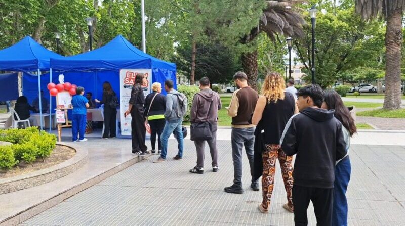 Testeos gratuitos en plaza San Martín por el Día Mundial del HIV