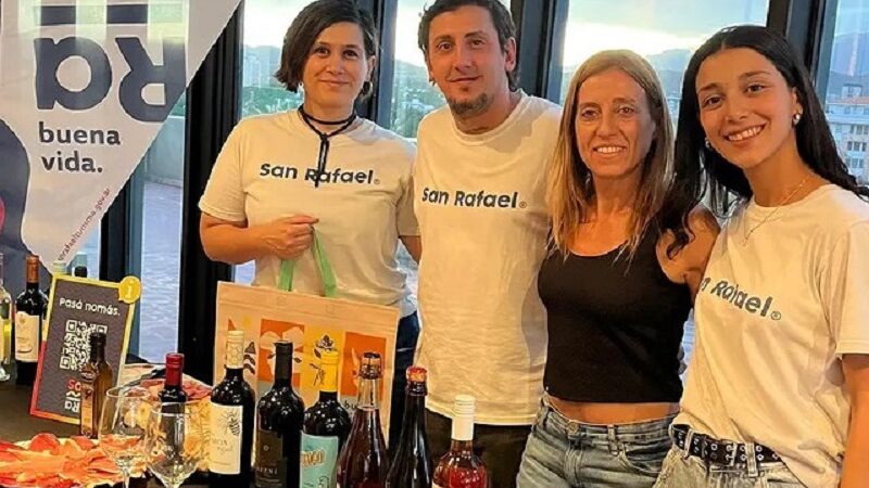 Exitosa promoción turística de San Rafael en la ciudad de Mendoza