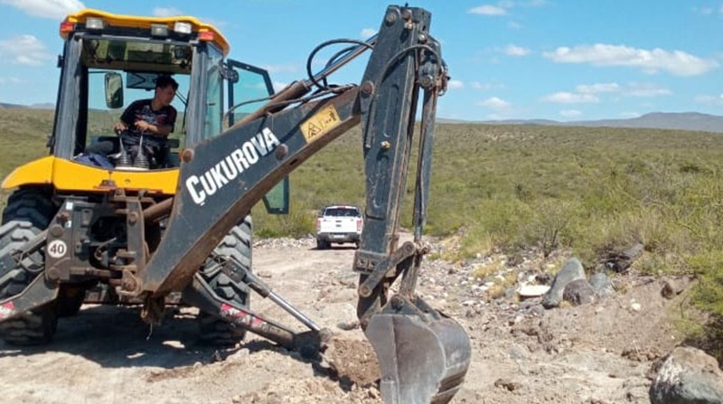 El municipio trabaja para recuperar caminos rurales y a los puestos de Punta de Agua