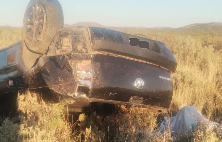 Conductor lesionado luego de volcar en Ruta 144