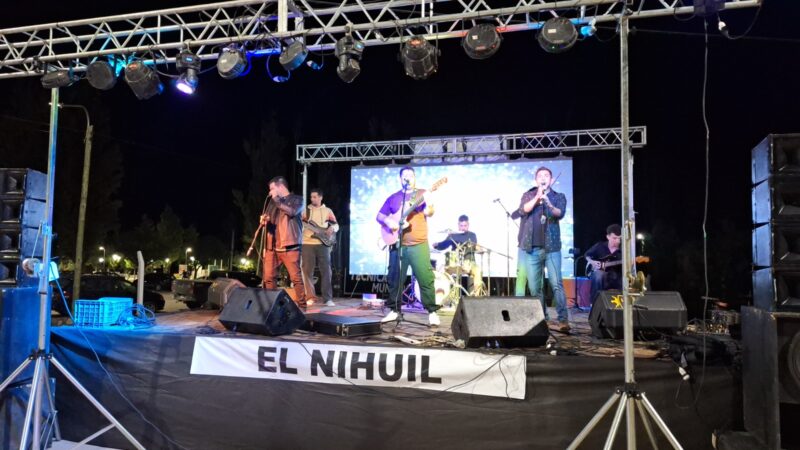 El Nihuil conmemoró la apertura de la temporada turística de verano
