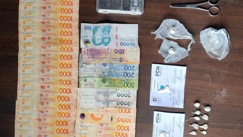 Secuestran droga y dinero en un allanamiento