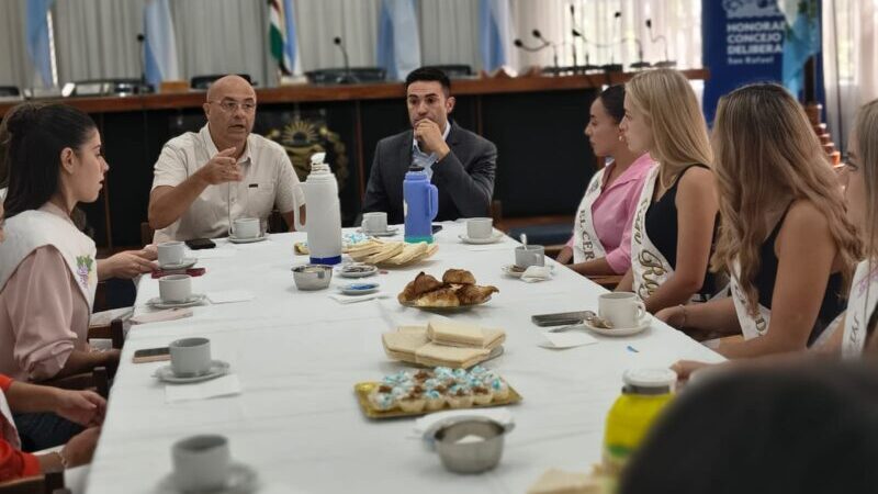 El HCD recibió a las representantes vendimiales con un desayuno de trabajo