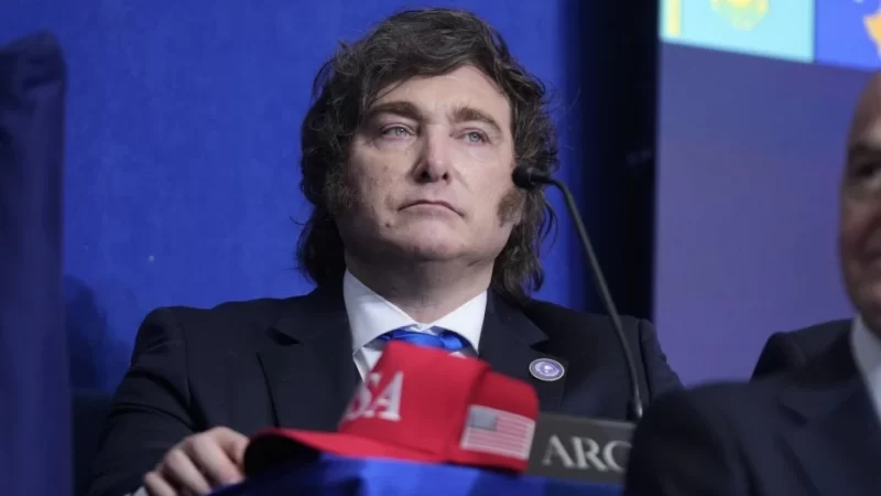 El Gobierno de Javier Milei condenó el tiroteo en el Washington Hilton y celebró que Donald Trump saliera ileso