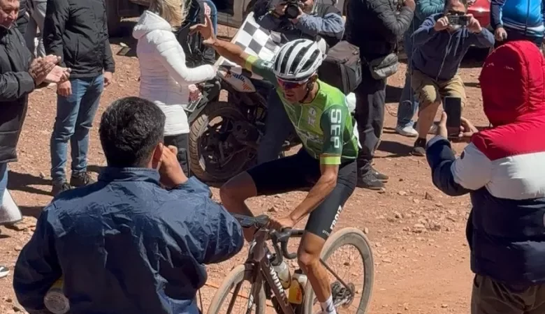 El chileno José Autran se quedó con la Etapa Reina de la Vuelta de Mendoza