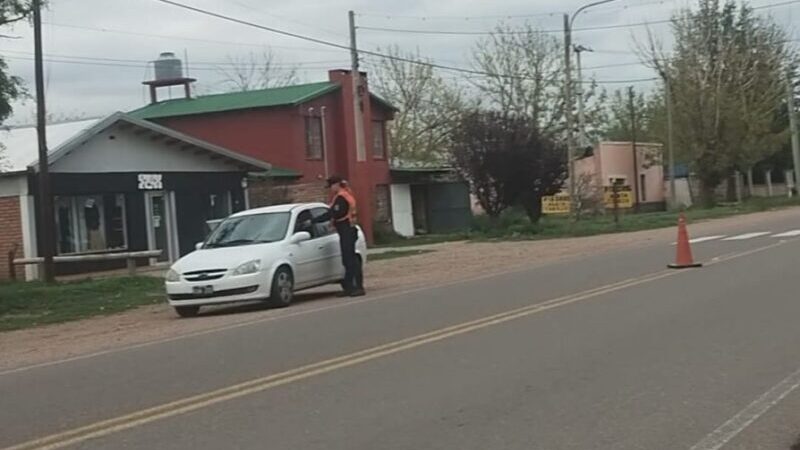 Operativos de alto impacto en en Rama Caída y Villa 25 de Mayo