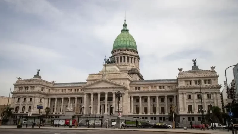 Arrancan las sesiones extraordinarias este lunes en el Congreso: el Gobierno busca aprobar la reforma laboral