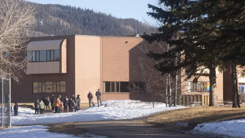 Canadá: hay al menos diez muertos por un tiroteo en una escuela