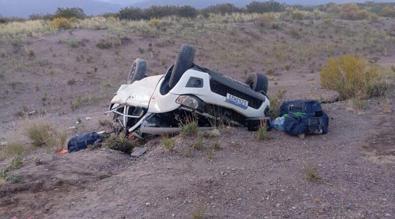 Vuelco fatal en Pareditas