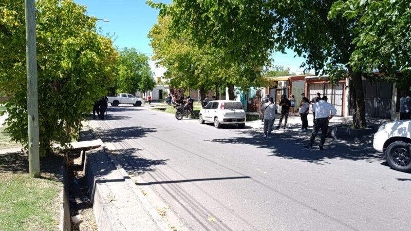 Dos hombres detenidos tras allanamientos por un robo agravado y el secuestro de armas, droga y municiones