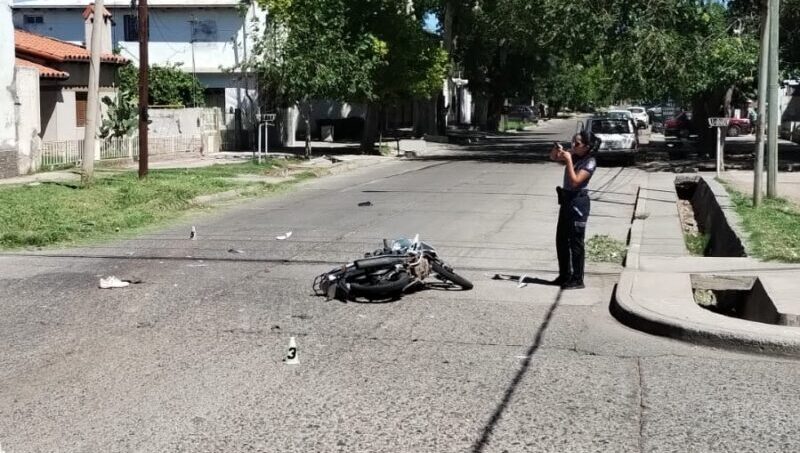 Motociclista lesionado luego de un choque