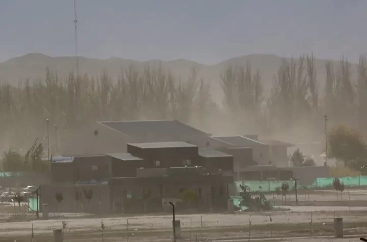 Qué zonas podría afectar el viento zonda