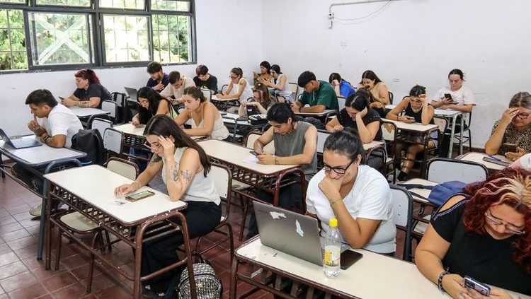Educación Superior abrió la inscripción a Becas Prioritarias 2026