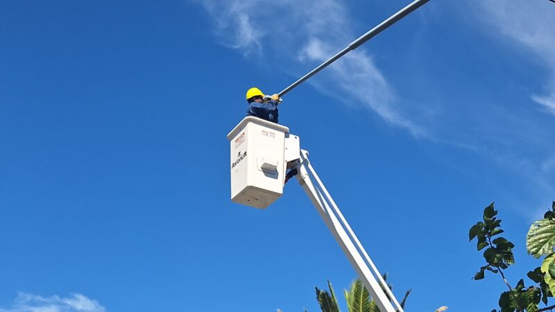 El municipio instala luces Led más potentes en avenida Mitre
