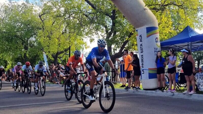 Mario Ovejero ganó la 33° edición de la Vuelta Ciclística de San Rafael