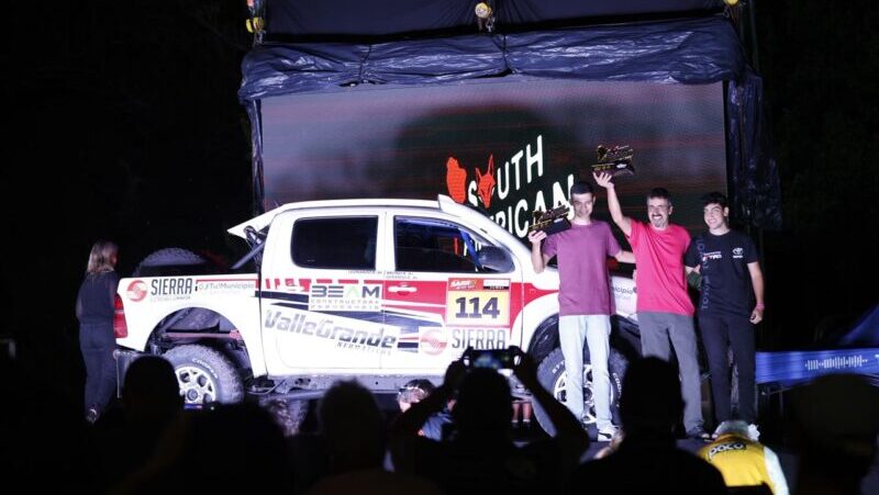 Cerró el Rally Sudamericano con la entrega de premios en el Parque Yrigoyen