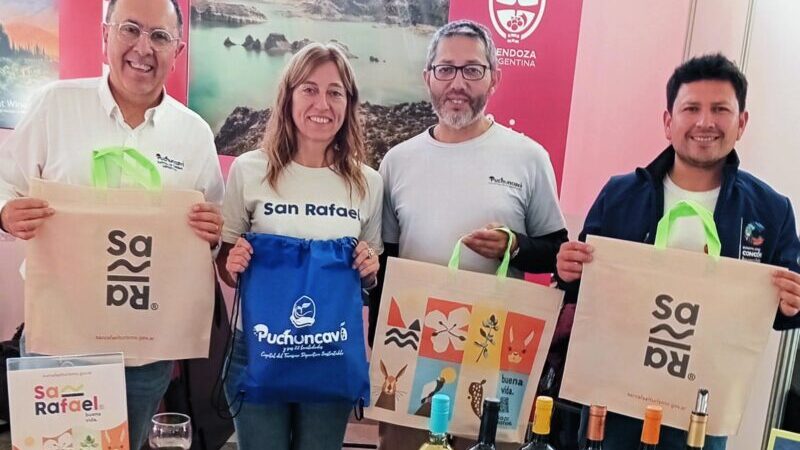 San Rafael presente en la Feria de Turismo en Valparaíso