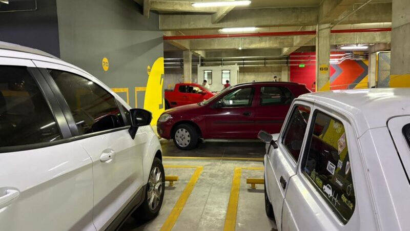 La playa de estacionamiento subterránea de la ex terminal suma beneficios 4×3
