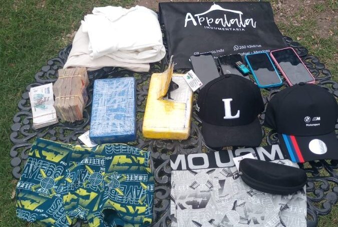 Cayeron dos hombres por estafas con billetera virtual: se secuestraron vehículos, celulares y más de dos kilos de cocaína