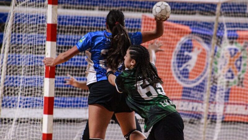 Arrancó el nacional de handball de Menores B, ganó CEDEP