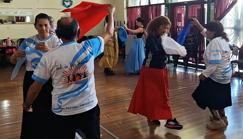 Talleres municipales: más de una decena de puntos para aprender danzas folklóricas