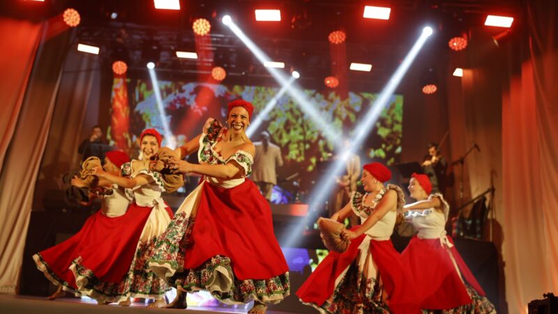 Una noche mágica para la Velada de Gala del 25 del Mayo