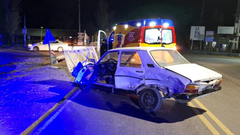 Un conductor sufrió graves lesiones tras un choque