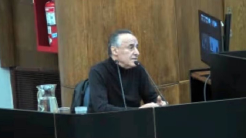 Causa Cuadernos: el encargado del edificio donde vivió Cristina Kirchner se desdijo y negó haber visto bolsos