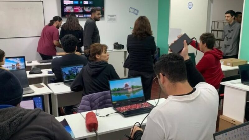 Con cupos completos se realiza el curso de desarrollo de videojuegos en el Punto Digital