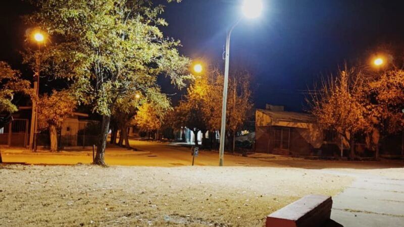 Nuevas luminarias Led en la plazoleta Roberto Órdenes