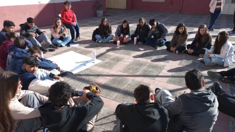 «Estudiantes y Salud»: una propuesta enfocada en el bienestar integral de los jóvenes