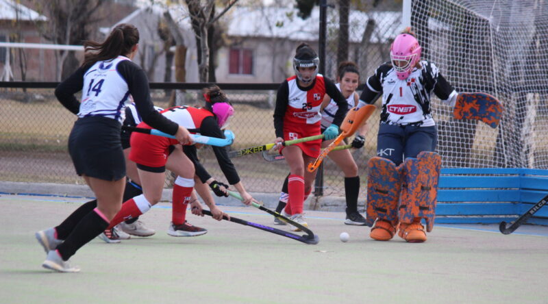 Mucha actividad en el torneo de Hockey Acción, todos los resultados