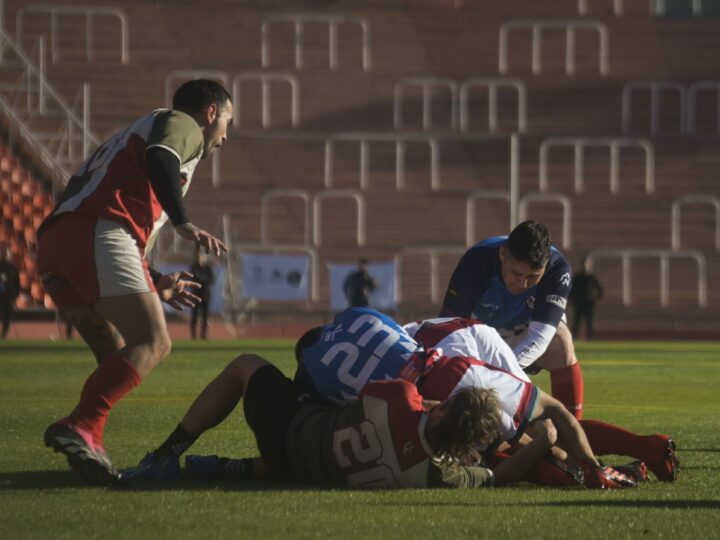 Caciques de Almafuerte disputaron su sexto partido de rugby extramuros en el Estadio Malvinas Argentinas