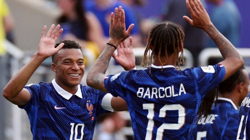 Francia mete miedo, con un doblete de Mbappé, Francia aplastó a Suecia