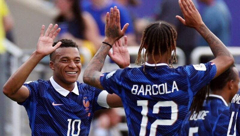 Francia mete miedo, con un doblete de Mbappé, Francia aplastó a Suecia