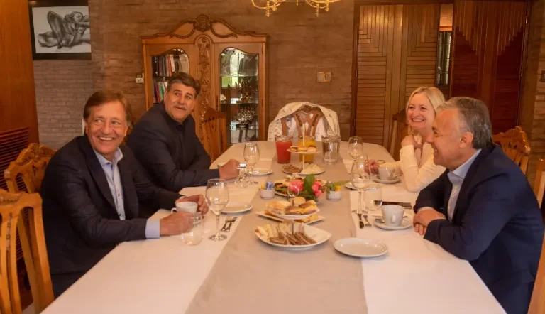 Destinarán casi $17 millones por mes para mantener la residencia oficial del gobernador