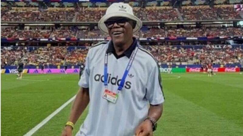 Querido Samuel Jackson por Alejandro Borensztein