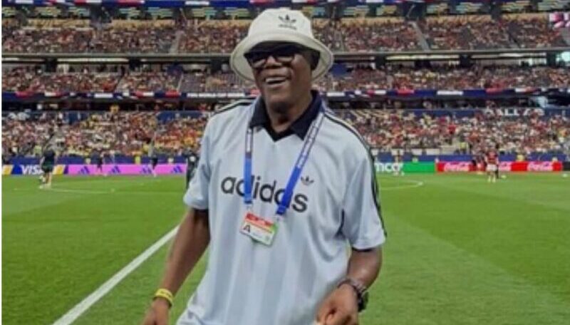 Querido Samuel Jackson por Alejandro Borensztein