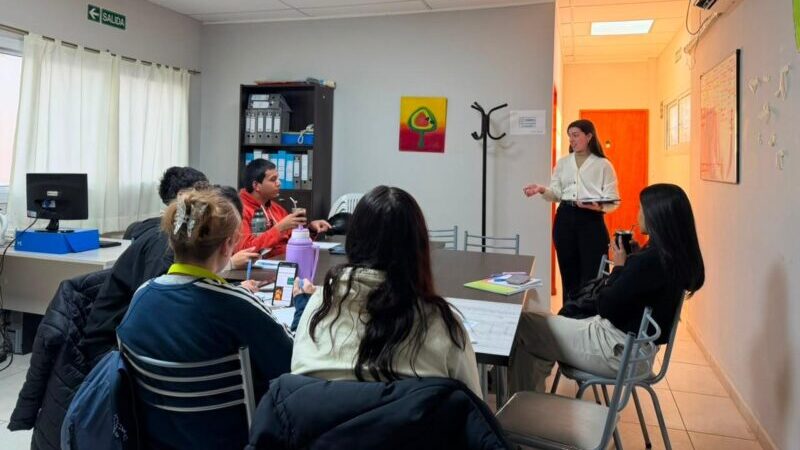 Herramientas para la búsqueda laboral: el municipio acompaña a jóvenes sanrafaelinos en la preparación para conseguir empleo