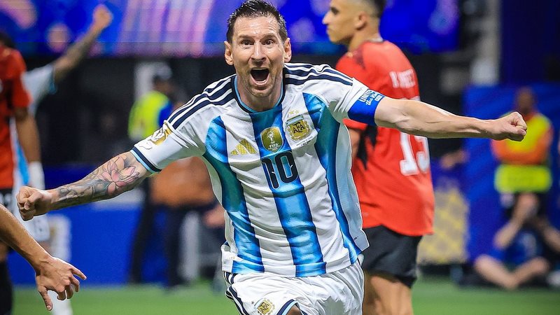 Argentina corazón de campeón, perdía 0-2 y lo dió vuelta en 13 minutos