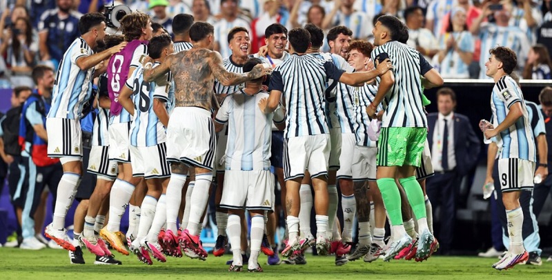 Argentina sin sufrir no sirve, le ganó a Suiza en suplementario y está en semifinales