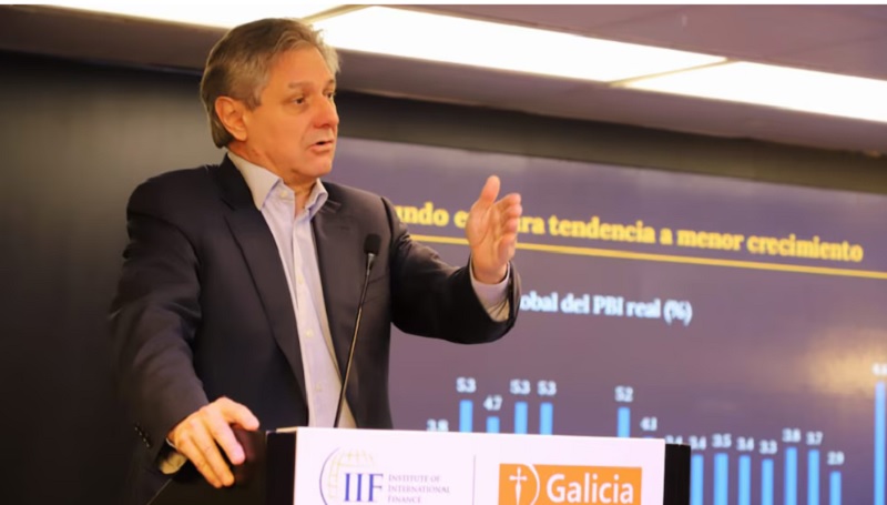 El viceministro de Economía aseguró que “ya están los brotes verdes” para que la gente empiece a sentir las mejoras