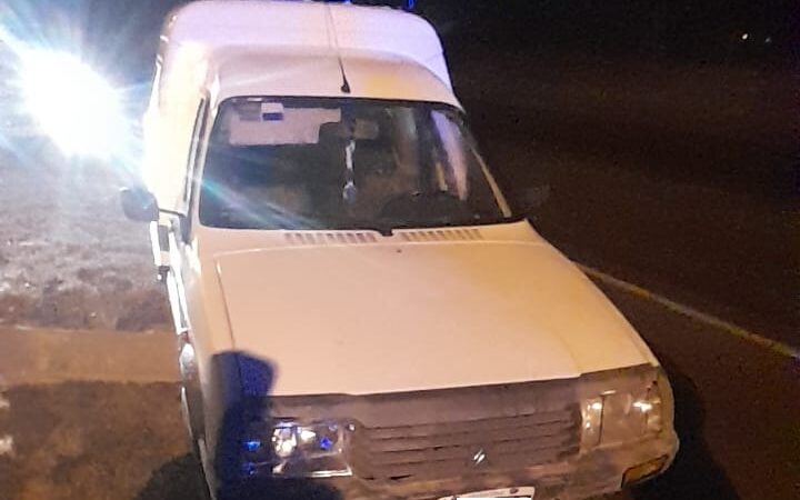 Detienen a conductor en estado de ebriedad