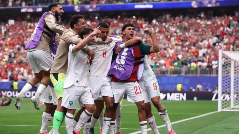 Marruecos goleó a Canadá y clasificó a los cuartos de final del Mundial