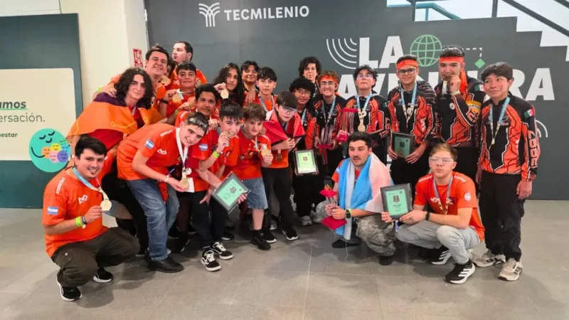 Equipo de estudiantes mendocinos campeón mundial de robótica en México