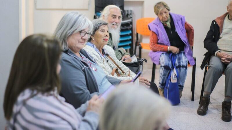 Llega una nueva edición de ¡Atrévete! Café Literario, en el ECA Sur