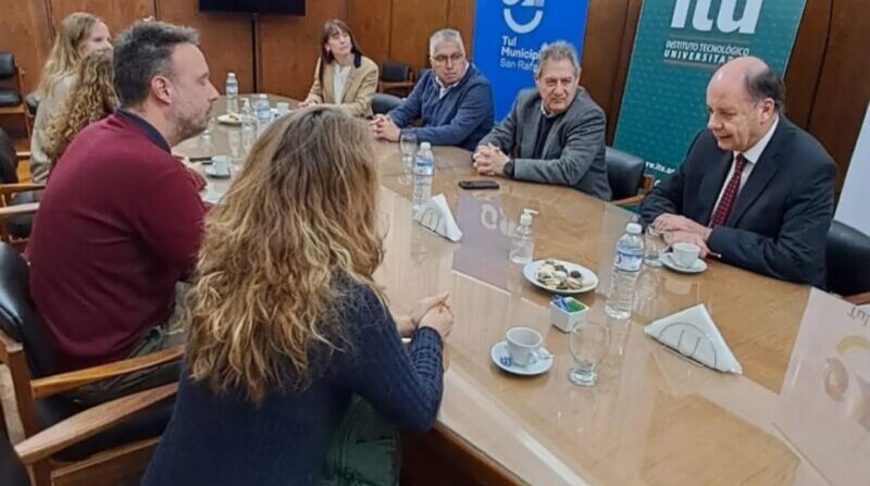 El municipio acompaña en un nuevo diplomado en administración de cooperativas