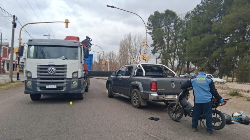 Insólito triple choque en Zapata y Tirasso