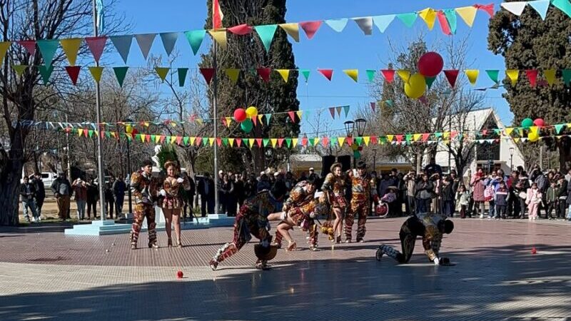 El HCD acompañó el acto por el 201° aniversario del Estado Plurinacional de Bolivia